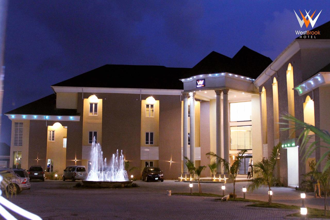 Westbrook Hotel Owerri Luaran gambar