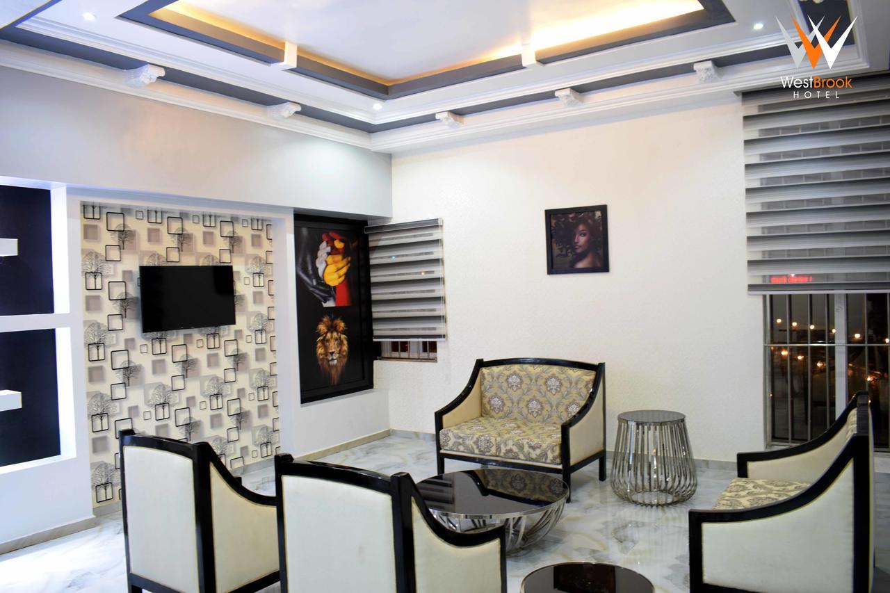 Westbrook Hotel Owerri Luaran gambar