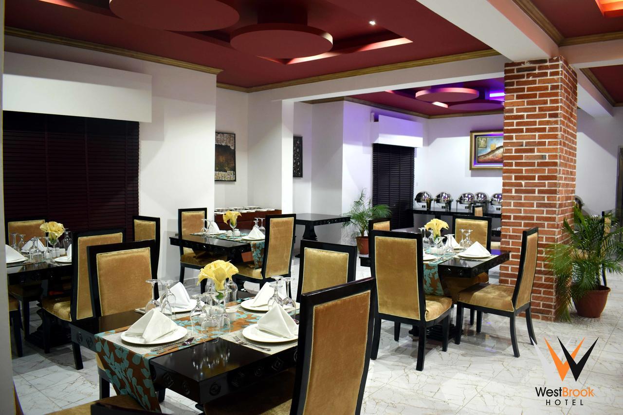 Westbrook Hotel Owerri Luaran gambar