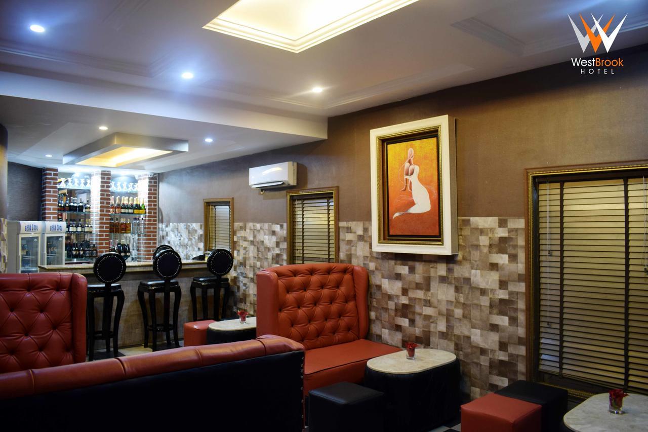 Westbrook Hotel Owerri Luaran gambar