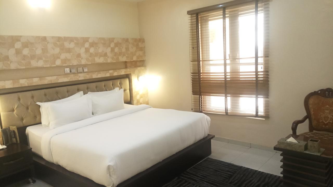 Westbrook Hotel Owerri Luaran gambar